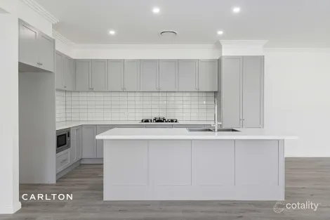 Property photo of 1 Poppy Place Balaclava NSW 2575