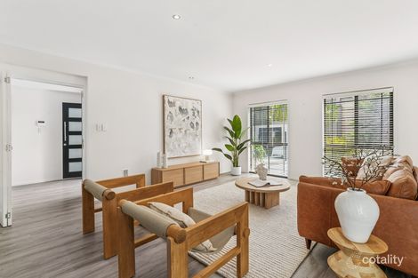 Property photo of 106 Goldsbrough Road Taringa QLD 4068