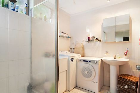 Property photo of 1/21 McIlwraith Street Auchenflower QLD 4066