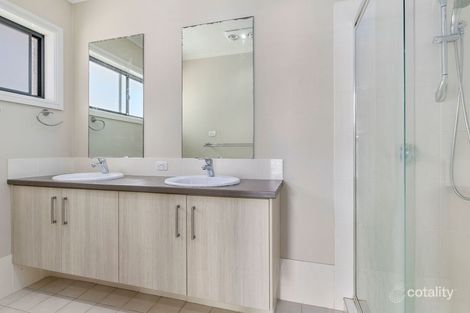 Property photo of 20 Huon Crescent Holsworthy NSW 2173