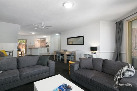 Property photo of 3/127 Central Avenue Indooroopilly QLD 4068