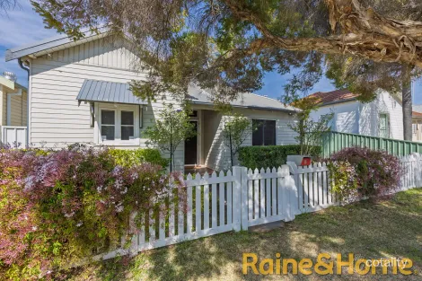 Property photo of 8 Jubilee Street Dubbo NSW 2830