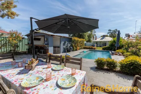 Property photo of 8 Jubilee Street Dubbo NSW 2830