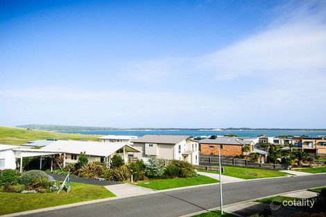 Property photo of 18 Halcyon Avenue San Remo VIC 3925