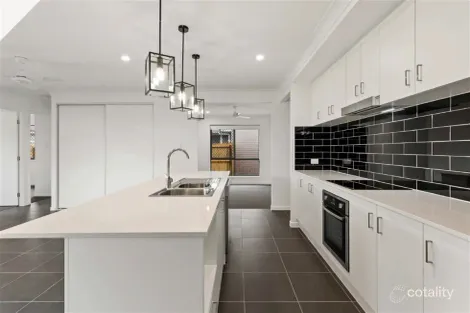 Property photo of 8 Ney Road Capalaba QLD 4157