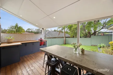 Property photo of 2 Kyooma Close Buff Point NSW 2262