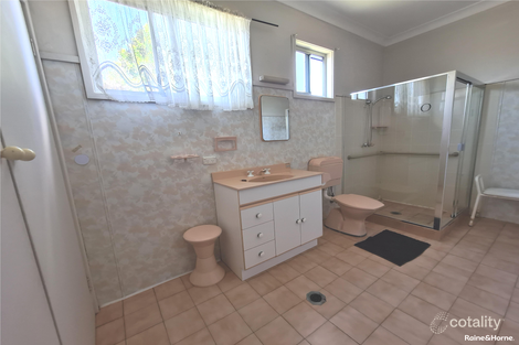 Property photo of 673 Pacific Highway Belmont NSW 2280