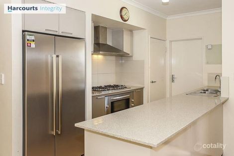 Property photo of 2 Sandleford Way Morley WA 6062