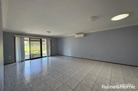 Property photo of 4/16 Bensley Road Macquarie Fields NSW 2564
