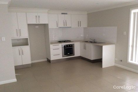 Property photo of 12 Isabella Crescent Glenfield NSW 2167