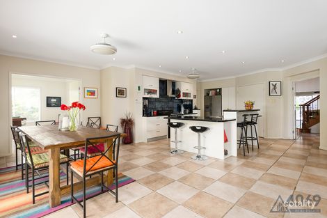 Property photo of 1/7 Scenic Road Kenmore QLD 4069