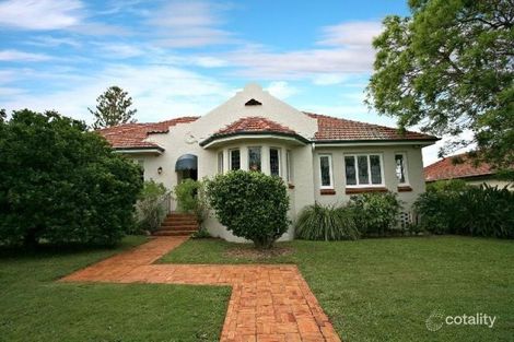 Property photo of 19 Doughty Avenue Holland Park West QLD 4121