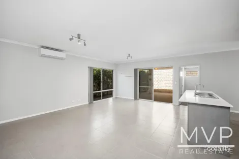 Property photo of 13 Thomas Way Kardinya WA 6163