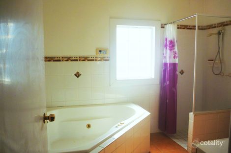 Property photo of 290 Union Road Lavington NSW 2641