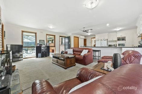 Property photo of 23 Nugent Court Clarendon VIC 3352