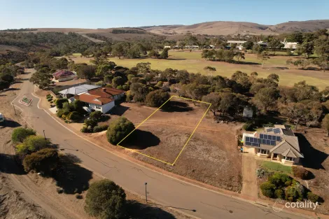 Property photo of 12 Seaview Avenue Wirrina Cove SA 5204