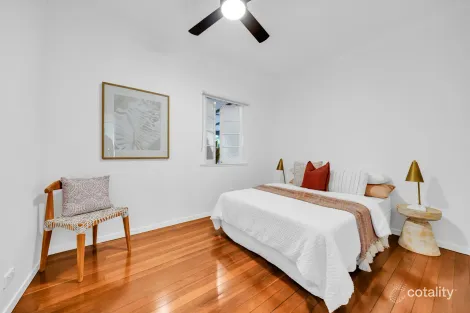 Property photo of 43 Stephenson Street Oxley QLD 4075