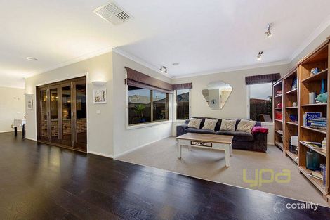 Property photo of 11 Bunker Circuit Deer Park VIC 3023