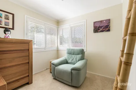 Property photo of 7 Cosme Place Bridgeman Downs QLD 4035