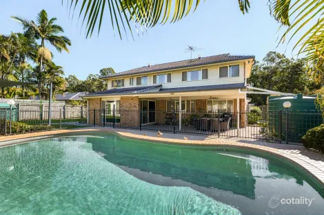 Property photo of 7 Cosme Place Bridgeman Downs QLD 4035