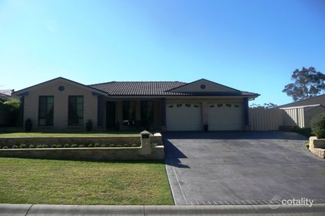 34 Fullerton Cct, St Helens Park, NSW 2560