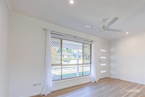 Property photo of 15 Timperley Court Marsden QLD 4132