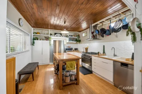 Property photo of 76 Eaglehawk Road Ironbark VIC 3550