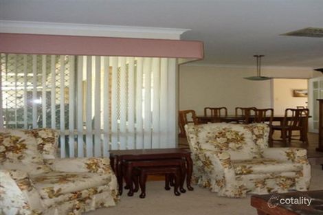 Property photo of 27 Green Croft Gardens Leeming WA 6149