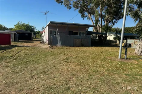 2 Roy Rd, Coodanup, WA 6210