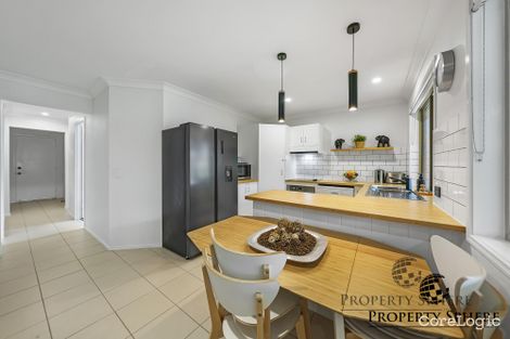 Property photo of 1/4 Harvey Court Labrador QLD 4215