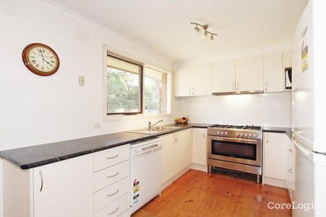 Property photo of 3 Gabo Court Endeavour Hills VIC 3802