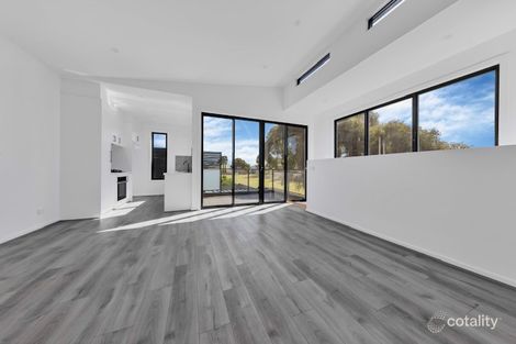 Property photo of 1/13 Blackmore Street Sunshine North VIC 3020