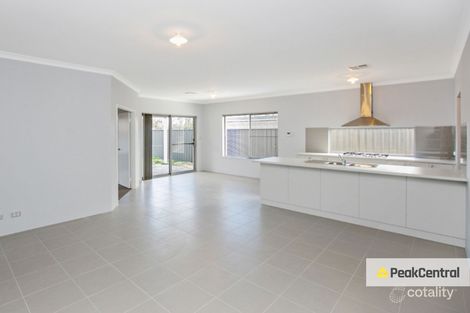 Property photo of 17 Idalia Terrace Wandi WA 6167