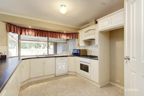 Property photo of 2 Gerlach Grove Evanston Park SA 5116