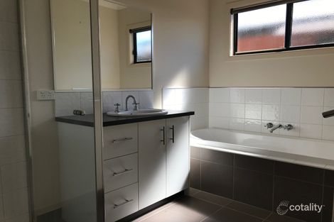 Property photo of 1/9 Honeysuckle Street Eaglehawk VIC 3556