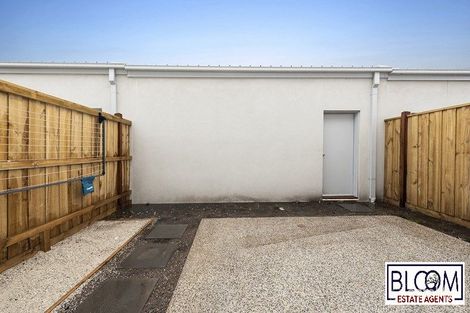 56 Fulham Cres, Thornhill Park, VIC 3335