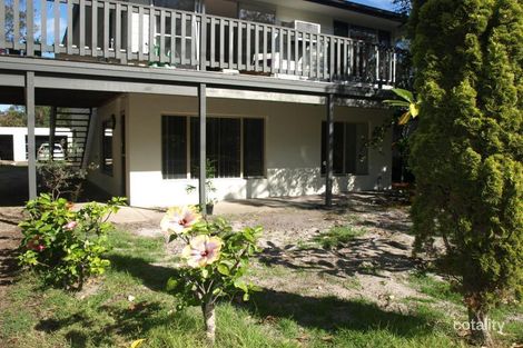 52 Yamba St, Hawks Nest, NSW 2324