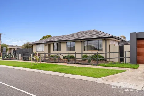 Property photo of 45 Shoalhaven Street Werribee VIC 3030