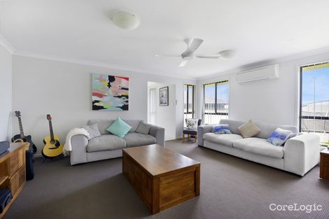 Property photo of 16 Chestnut Grove Woongarrah NSW 2259