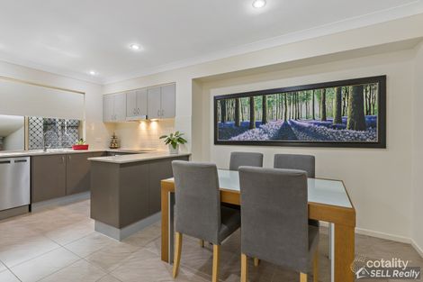 Property photo of 28/11 Tripcony Place Wakerley QLD 4154