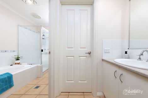 Property photo of 13 Draw Court West Wodonga VIC 3690