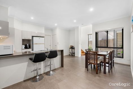 Property photo of 3 Newton Street Coorparoo QLD 4151