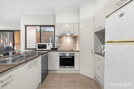 Property photo of 3 Newton Street Coorparoo QLD 4151