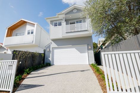 Property photo of 24A Brooks Street Camp Hill QLD 4152