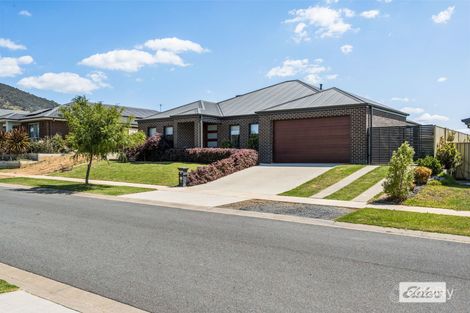 Property photo of 12 Lexcen Street Baranduda VIC 3691