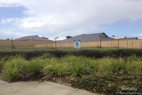 57 Blaxland Rd, Dalyellup, WA 6230