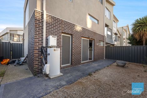 Property photo of 18/69-77 Lancefield Drive Caroline Springs VIC 3023