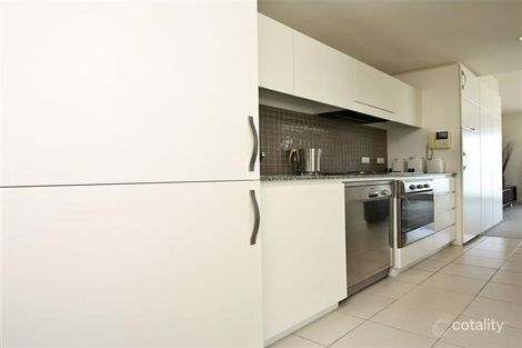 Property photo of 124/16 Holdfast Promenade Glenelg SA 5045