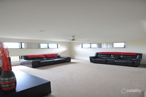 Property photo of 14 Whitehaven Drive Blacks Beach QLD 4740