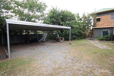 33 Cairnscroft St, Toogoolawah, QLD 4313